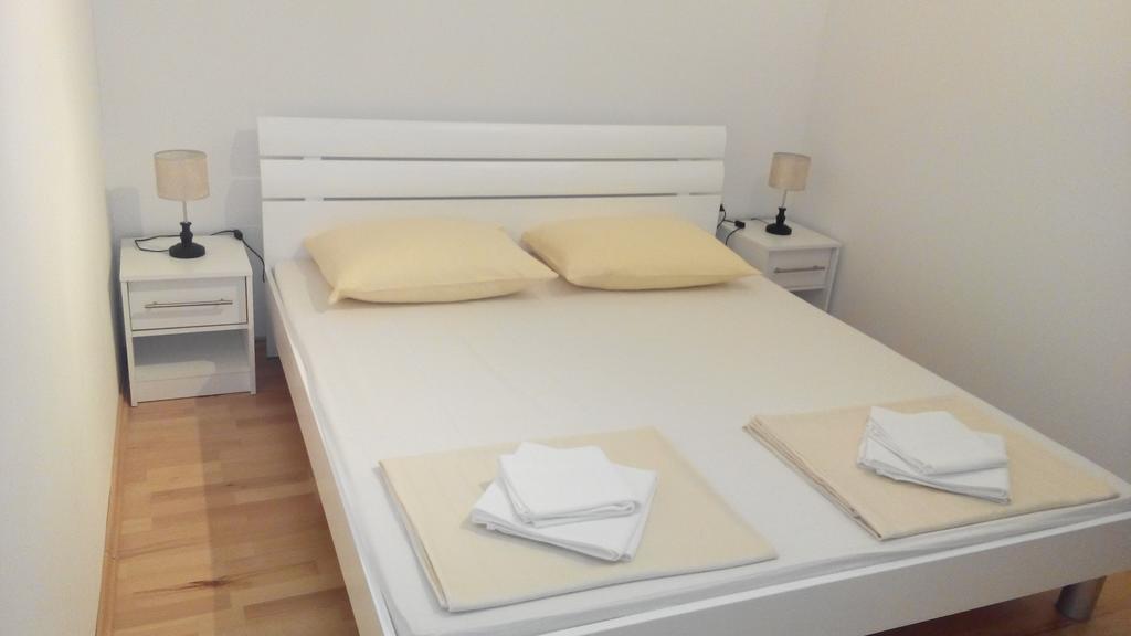 Apartment Beba โมสตาร์ ภายนอก รูปภาพ