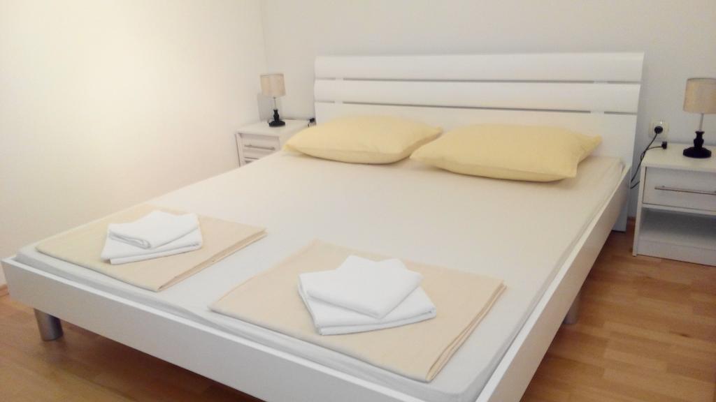 Apartment Beba โมสตาร์ ภายนอก รูปภาพ