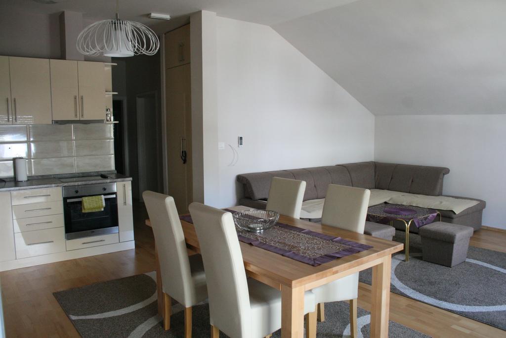 Apartment Beba โมสตาร์ ภายนอก รูปภาพ