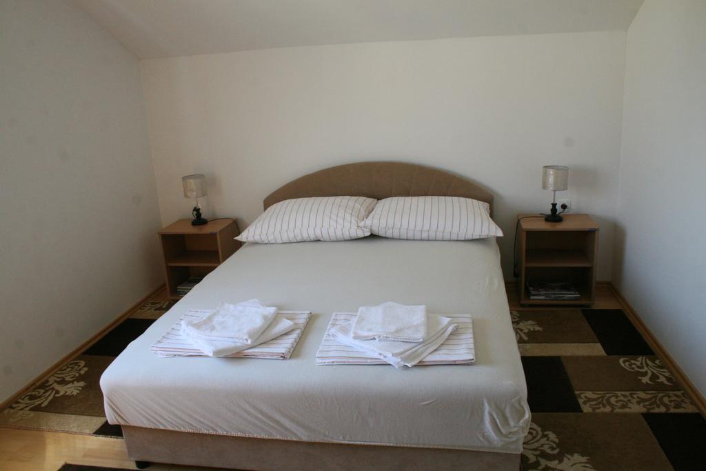 Apartment Beba โมสตาร์ ภายนอก รูปภาพ